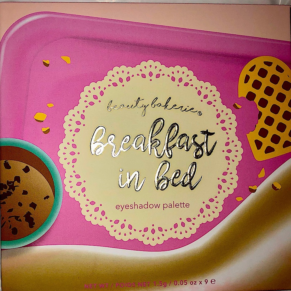 BREAKFAST IN BED EYESHADOW
PALETTE